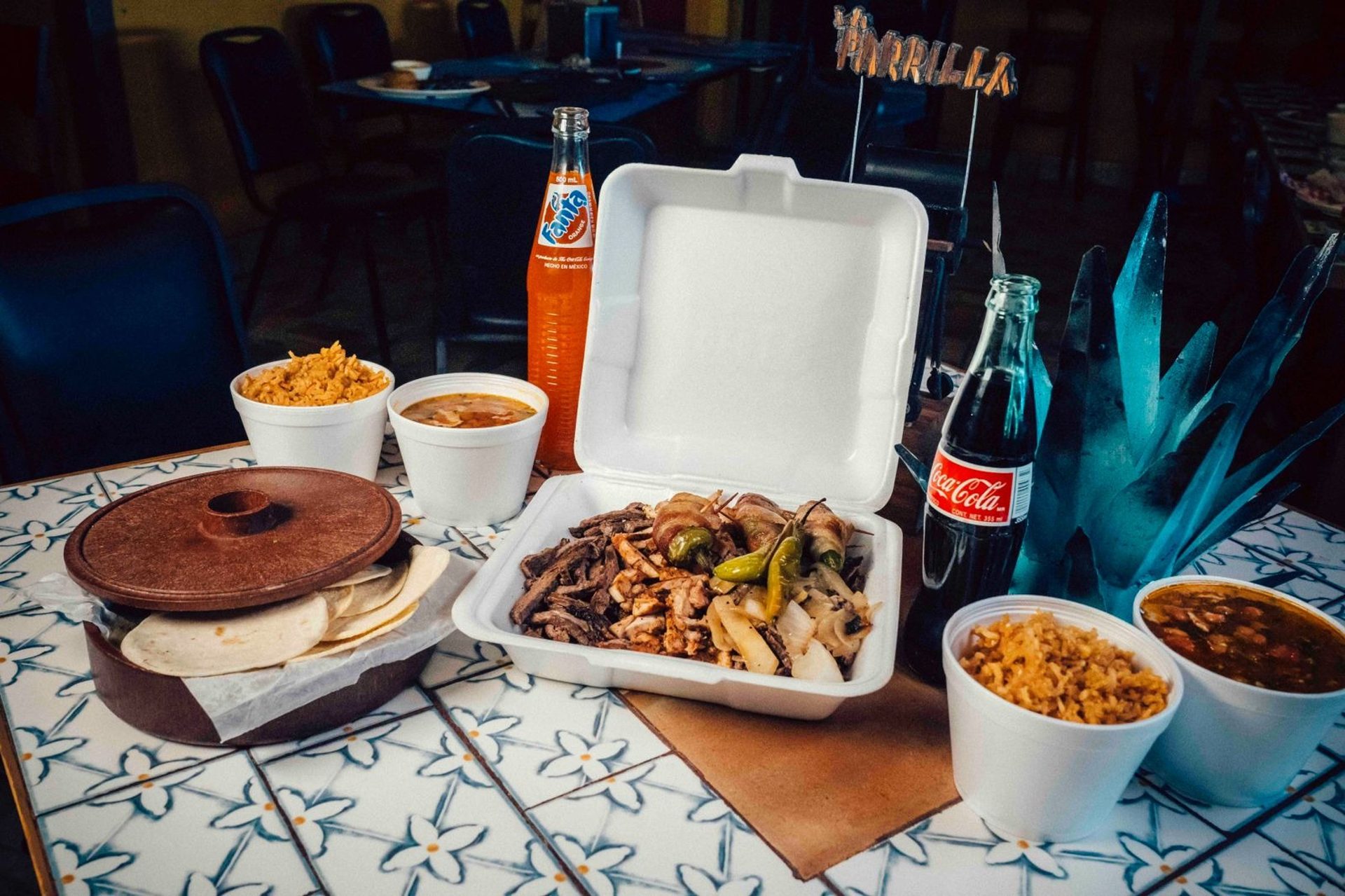 A Warm and Inviting Dining Experience